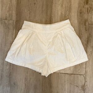 Abercrombie & Fitch Off-White Shorts